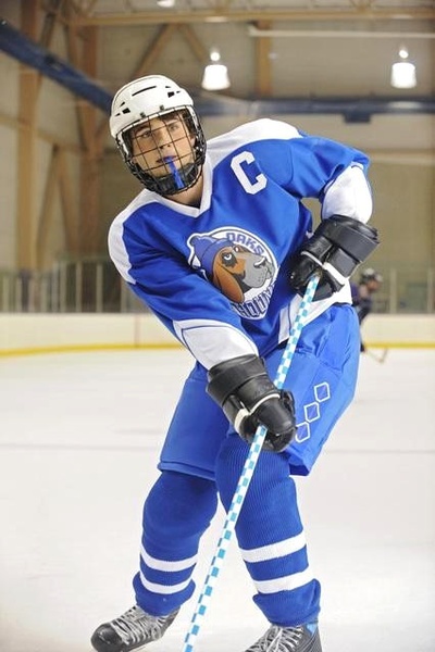 老哥帮帮忙剧照的剧照