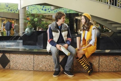 老哥帮帮忙剧照的剧照