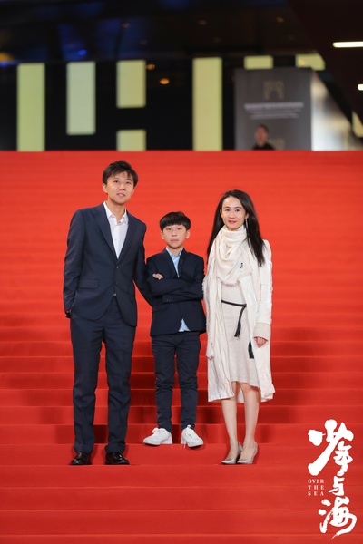 少年与海剧照的剧照