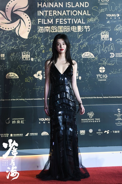 少年与海剧照的剧照