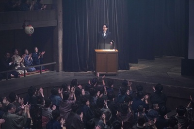 默片解说员剧照的剧照