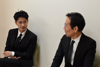 默片解说员剧照的剧照