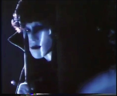 夜の誘惑者・避暑地の恐怖 金髪美女を狙う吸血の牙剧照的剧照