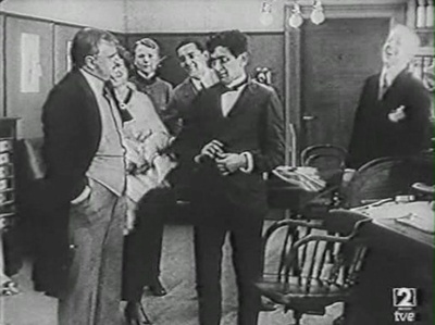 公司的骄傲剧照的剧照