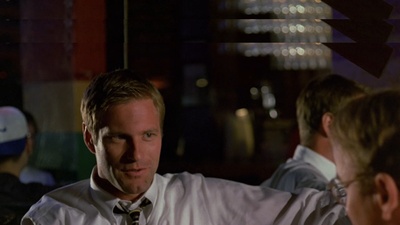 与男人同行剧照的剧照