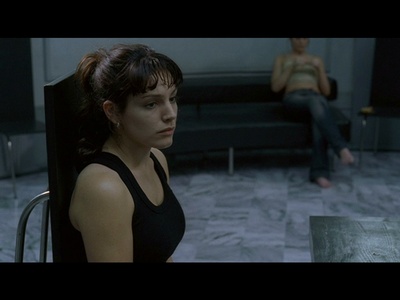 九人禁闭室剧照的剧照