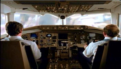 紧急降落航班174剧照的剧照