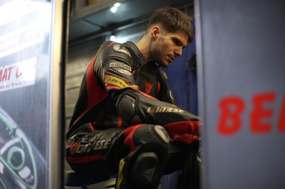 筋疲力尽剧照的剧照