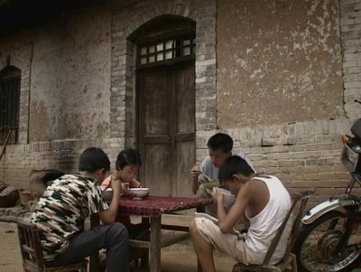 一只花奶牛剧照的剧照