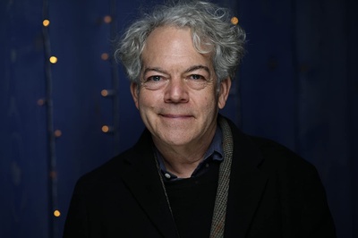 特斯拉剧照的剧照