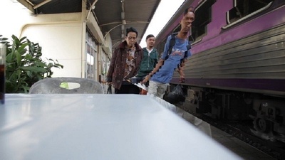 16 X 9：曼谷时空胶囊剧照的剧照