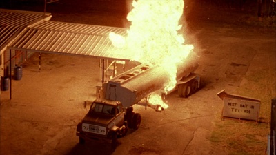 威震八方2剧照的剧照