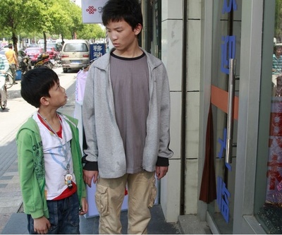 川川和洋洋剧照的剧照