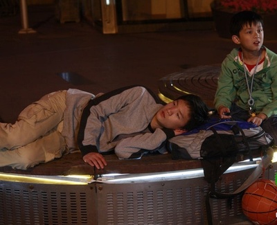 川川和洋洋剧照的剧照