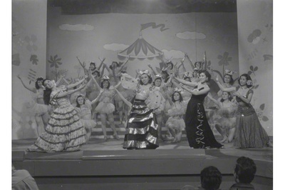 浅草之夜剧照的剧照