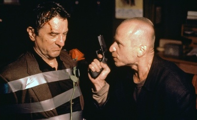 千钧一刻剧照的剧照