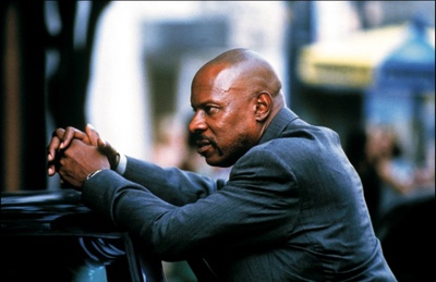 千钧一刻剧照的剧照