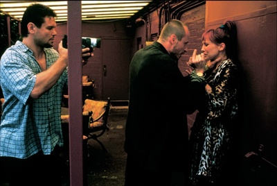 千钧一刻剧照的剧照