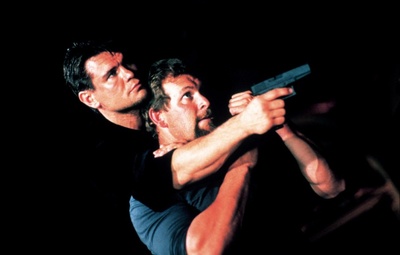 千钧一刻剧照的剧照