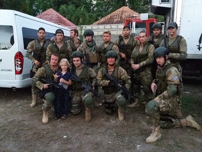 未定名克里斯多夫·莫利斯喜剧剧照的剧照