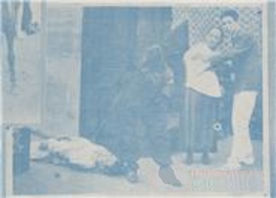 奇峰突出剧照的剧照