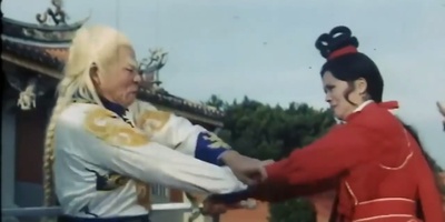 火烧红莲寺剧照的剧照