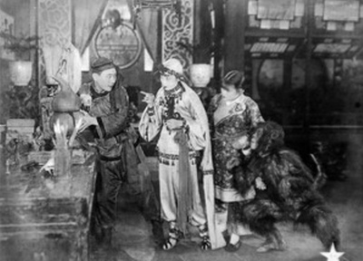 火烧红莲寺剧照的剧照