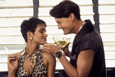 摩登原始人之摔跤赛攻击波剧照的剧照