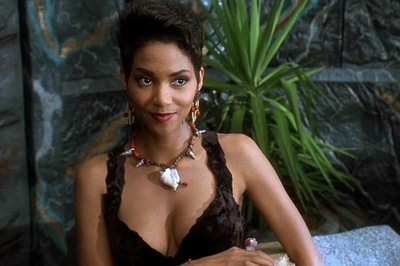 摩登原始人之摔跤赛攻击波剧照的剧照