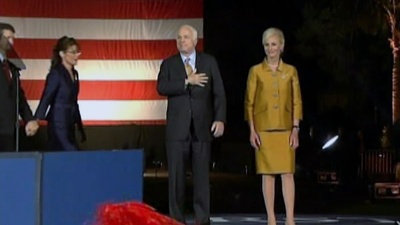 约翰·麦凯恩：丧钟为谁而鸣剧照的剧照