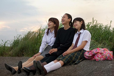 帮老爸拍张照剧照的剧照