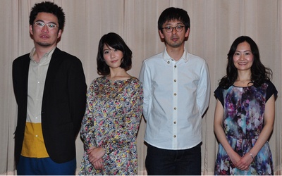 帮老爸拍张照剧照的剧照