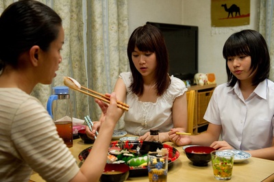 帮老爸拍张照剧照的剧照