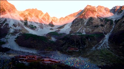 纪实72小时 日本北阿尔卑斯 天上的帐篷村剧照的剧照