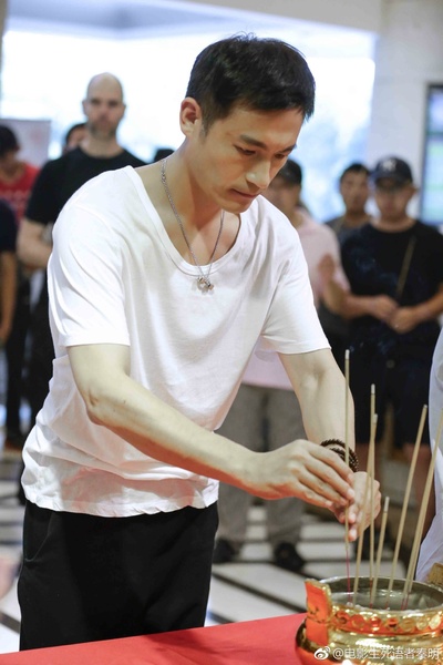 生死语者·秦明剧照的剧照