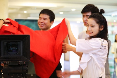 生死语者·秦明剧照的剧照