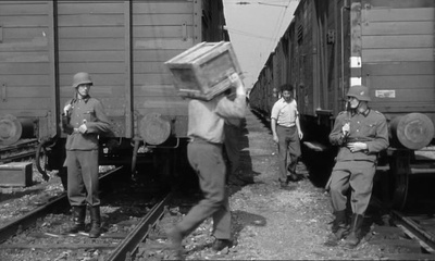 牛牛与囚犯剧照的剧照