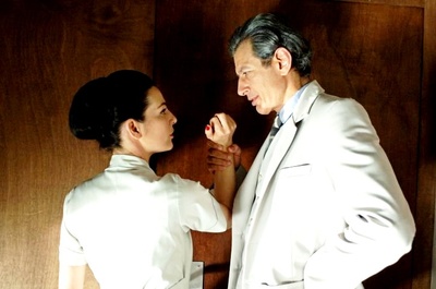 苏醒的亚当剧照的剧照