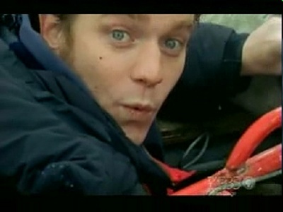 伊万·麦格雷戈探访野生北极熊剧照的剧照