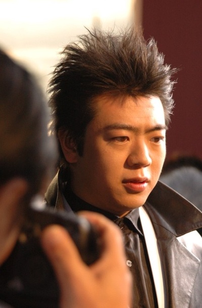 郎朗的歌：献给2008剧照的剧照