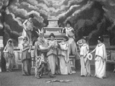 宙斯的闪电剧照的剧照