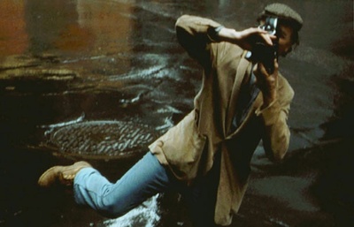 身处柯达克罗姆胶卷日子中的乔纳斯·梅卡斯剧照的剧照