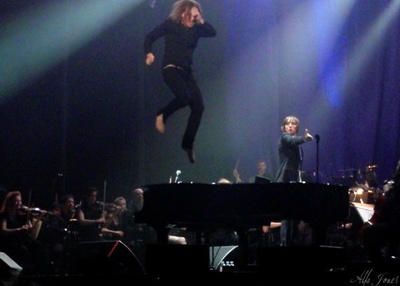 蒂姆·明钦：交响直播秀剧照的剧照