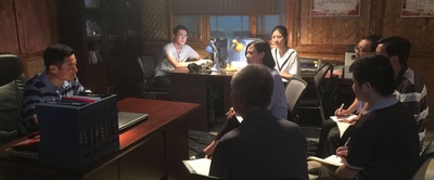 村里来了新闻官剧照的剧照