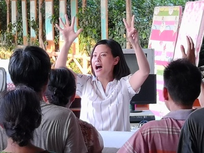 村里来了新闻官剧照的剧照