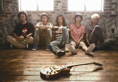 摇滚新乐团剧照的剧照