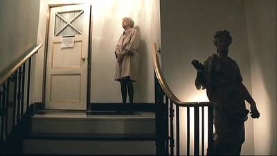 伊莲娜·斯屈奇：拍我剧照的剧照