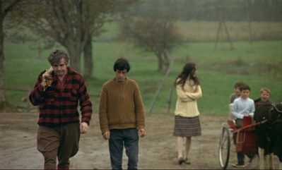 安冬万叔叔剧照的剧照