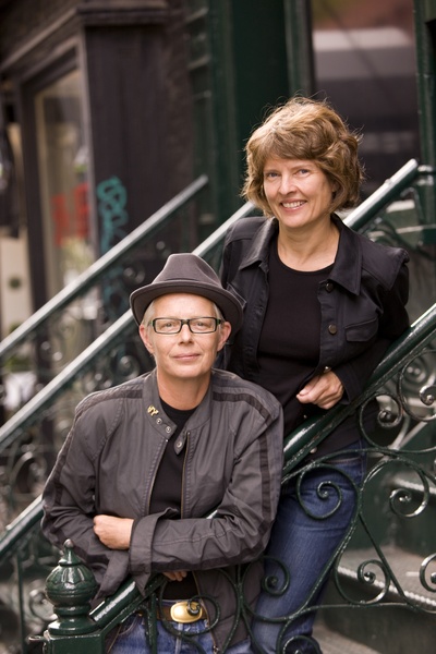 艾蒂与茜雅：漫长婚约剧照的剧照