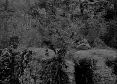 万里追踪剧照的剧照